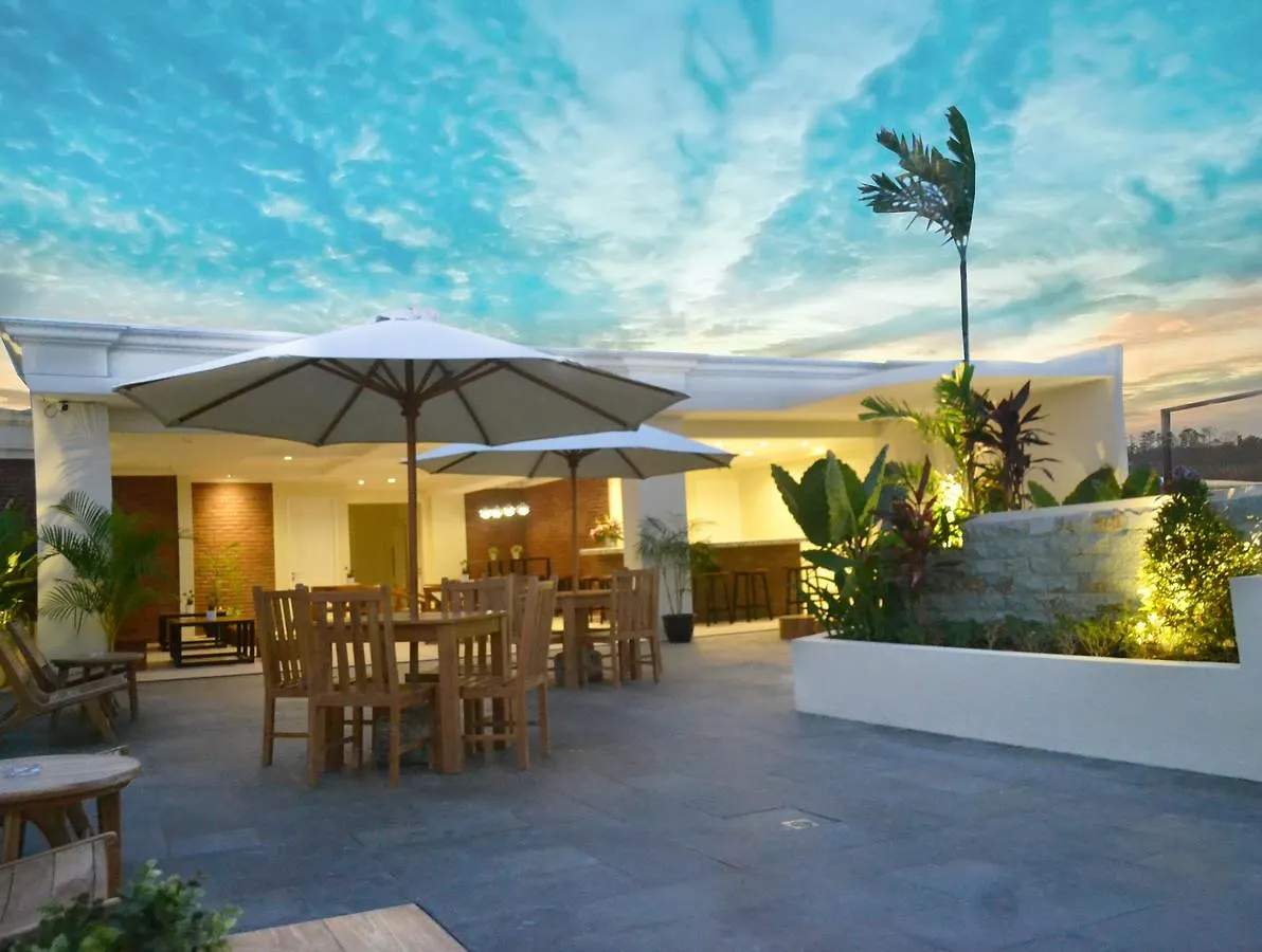 Amalfi Hotel Seminyak