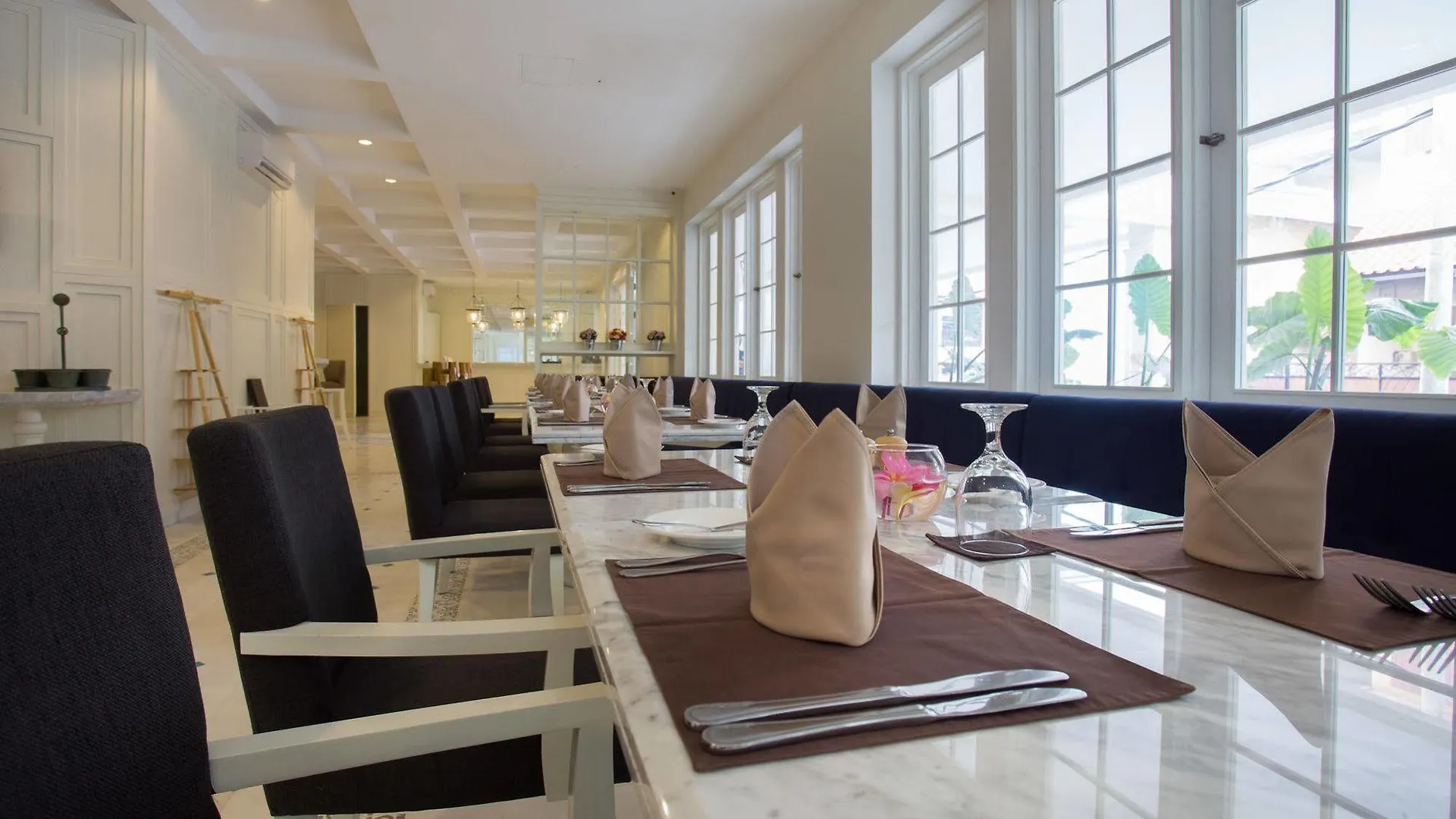 Amalfi Hotel Seminyak