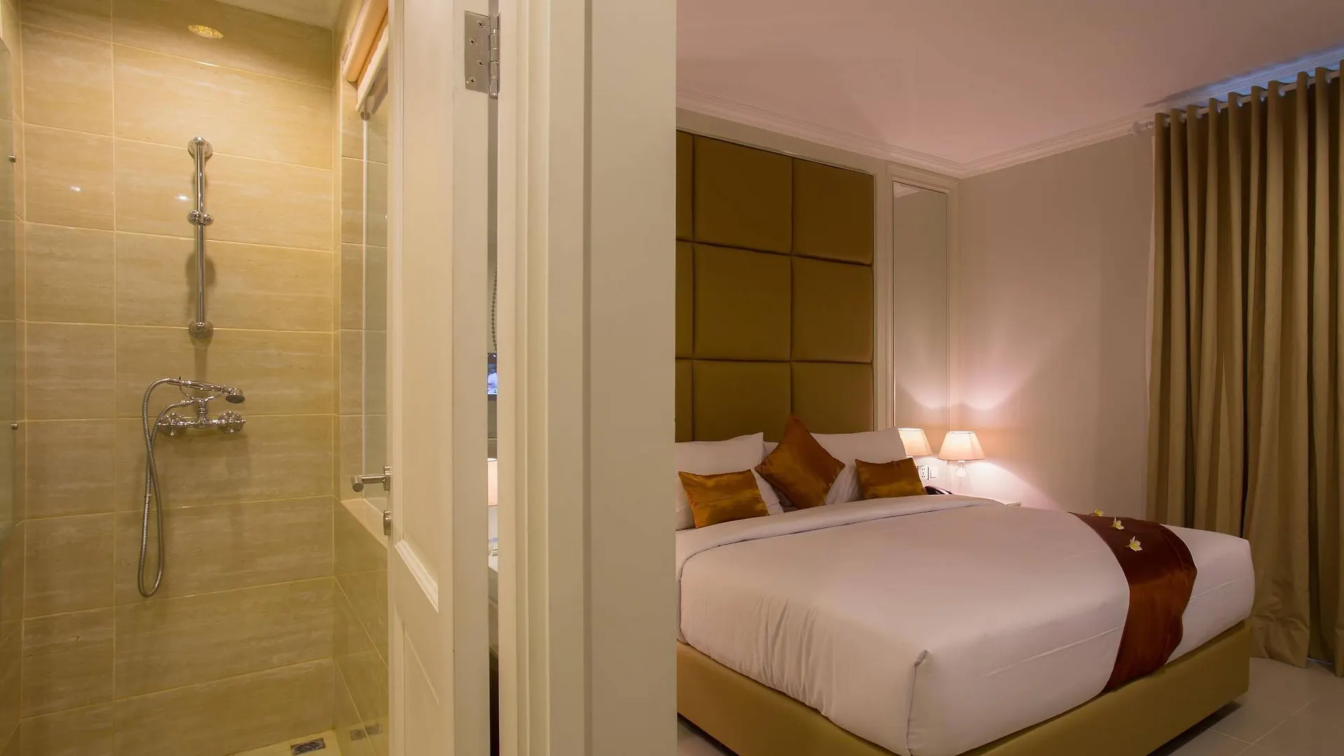 Amalfi Hotel Seminyak