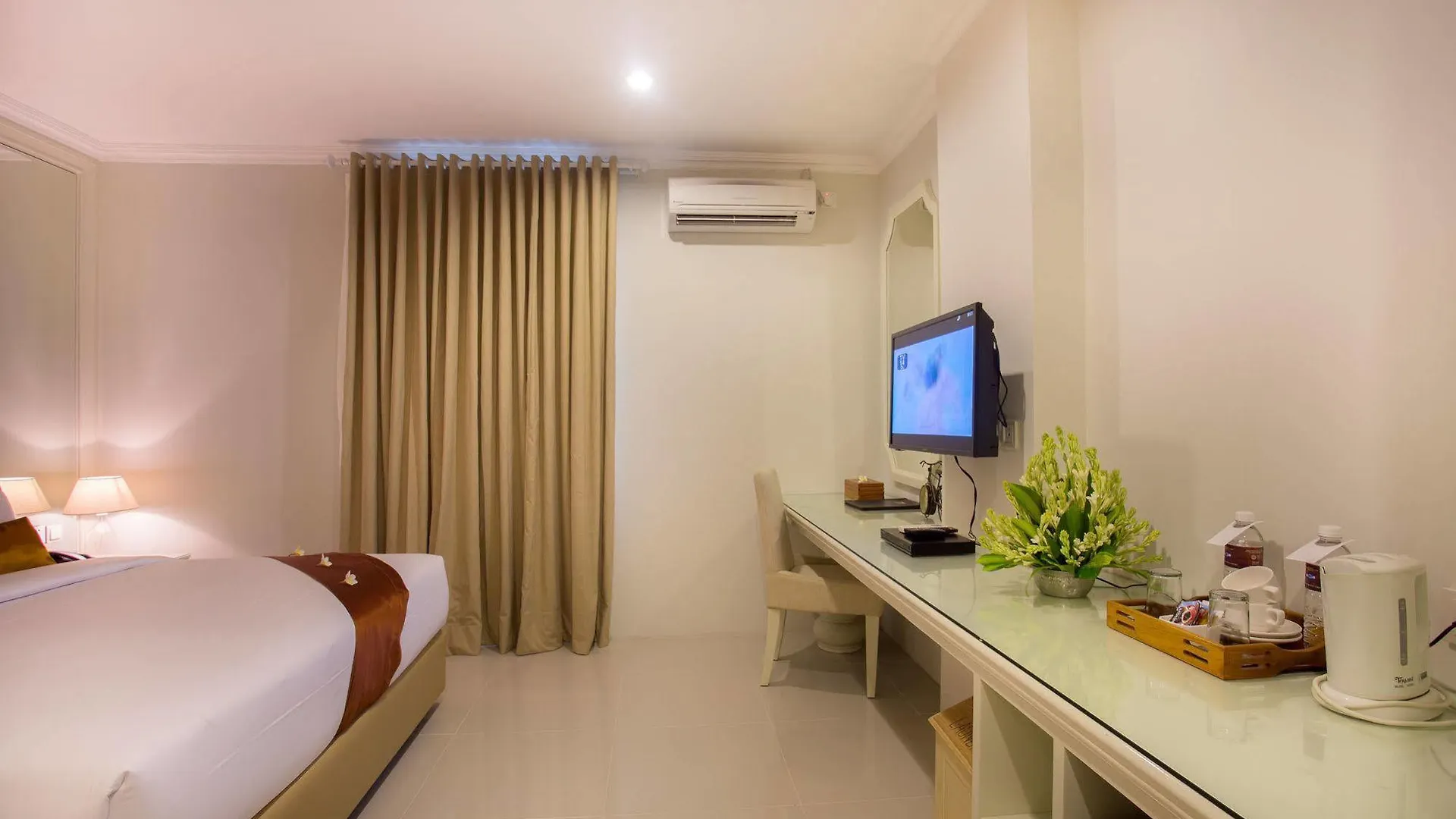 Amalfi Hotel Seminyak Seminyak (Bali)